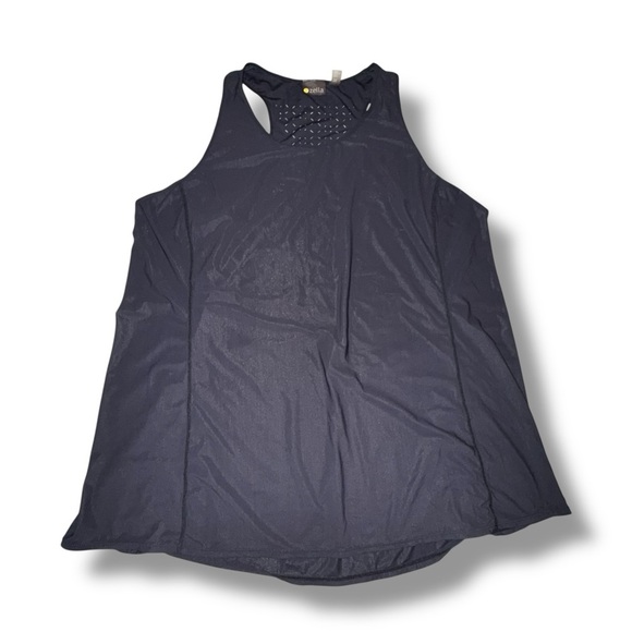 ZELLA Nova Perforated Racerback Tank - Black Plus 2X - Picture 6 of 13